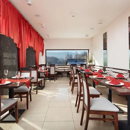 Slunny Dvur Hotel 3*