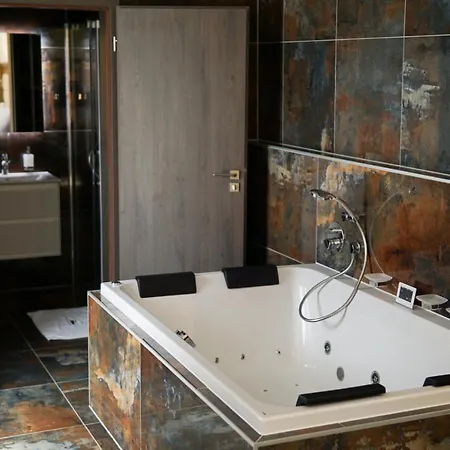 Hotel Slunny Dvur 3*