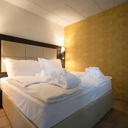 Hotel Slunny Dvur 3*