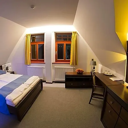 Hotel Slunny Dvur 3*