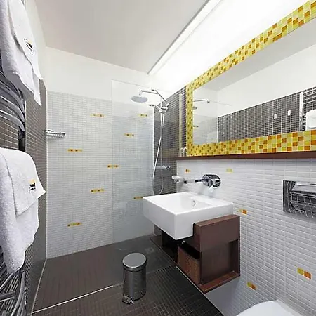 Slunny Dvur Hotel 3*