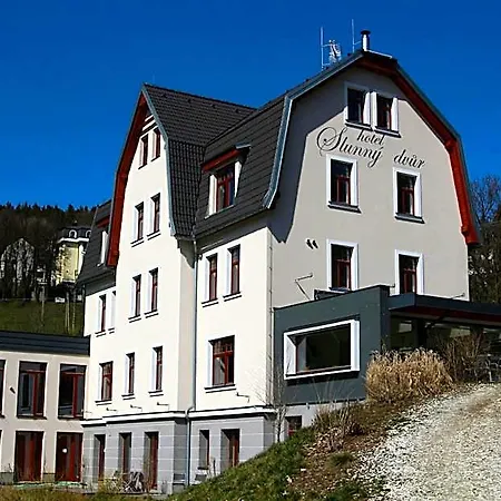 Hotel Slunny Dvur 3*