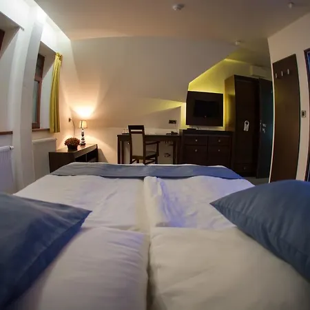 Hotel Slunny Dvur
