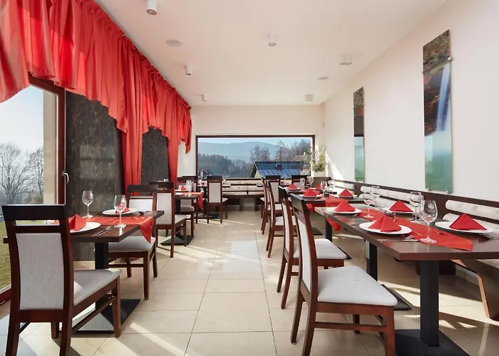 Slunny Dvur Hotell 3*