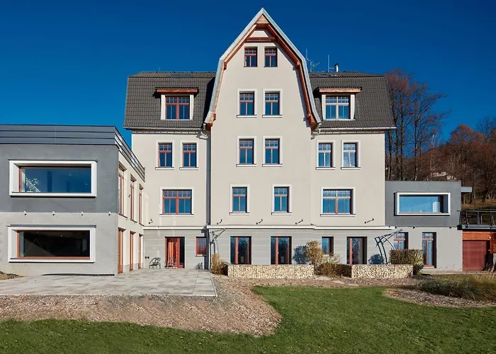 Slunny Dvur Hotel 3*