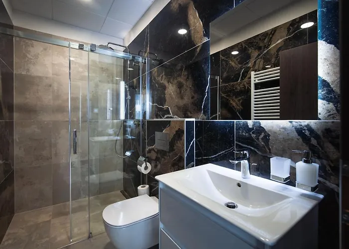 Slunny Dvur Hotell 3*