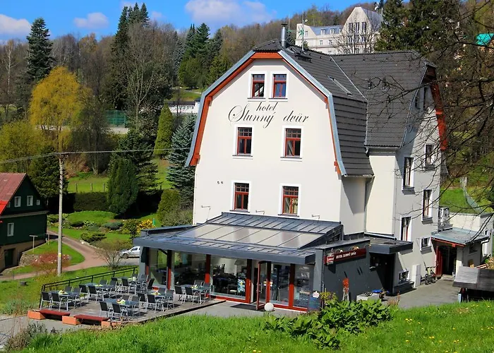 Slunny Dvur Hotel 3*